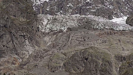 Italy: Two massive ice chunks collapse from Mont Blanc's Planpincieux Glacier