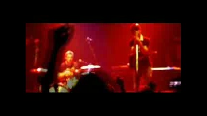 Arctic Monkeys - 04 - When The Sun Goes Down [razzmatazz - Barcelona Live 2007]