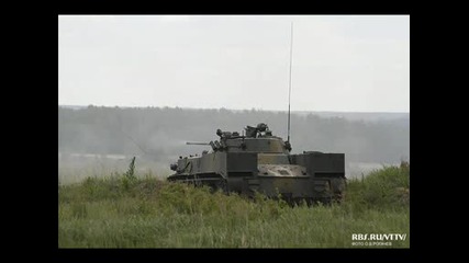 воени машини Russia , танкове камиони самолети и патрони