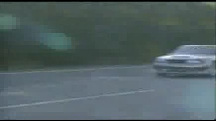 Nissan Skyline 0 - 300 kmph in 13.72 seconds