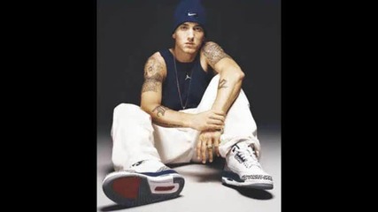 Eminem - - Deja Vu [new2009] (full)