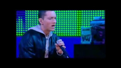 Високо Качество !! Eminem - Not Afraid (l I V E France)