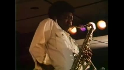 Howlin` Wolf - Sittin` On Top Of The World 
