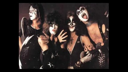 Kiss Somewhere Between Heaven And Hell