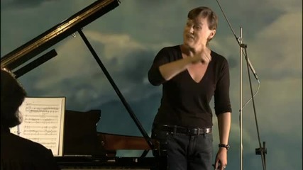 Веселина Кацарова по време на репетиция - Ария на Танкред из 2 - ро действие на операта Танкред 
