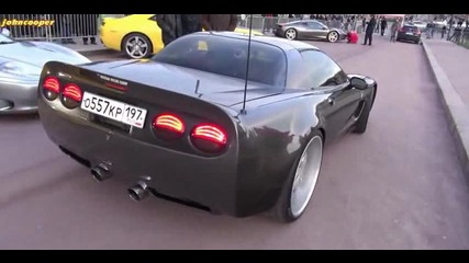 Страхотен Corvette C5