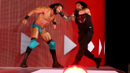 Roman Reigns unleashes an all-out assault on Jinder Mahal: Raw, May 14, 2018