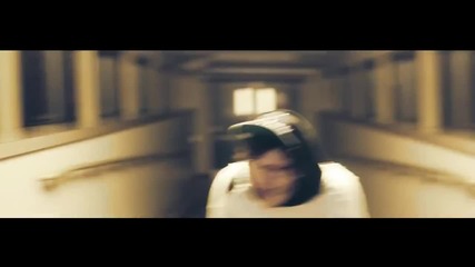 Swisha T Feat. Johnny Bravo - Grease Lightning