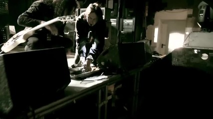 Primal Fear - Alive And On Fire (official Video)