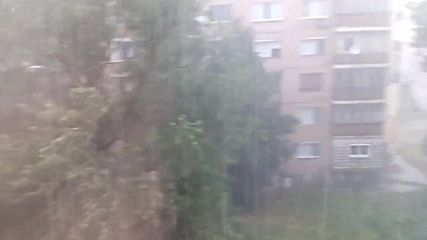Пороен дъжд във Видин