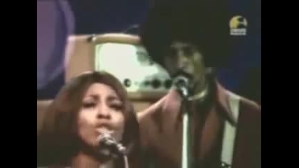 Tina Turner - Rolling on the river (1971)