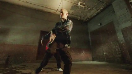 (official video) Eminem - Berzerk -- Slim Shady is back! Високо качество.