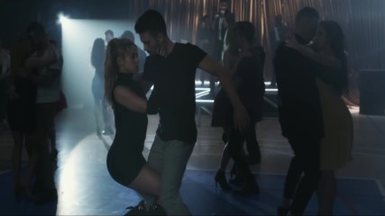 Prince Royce , Shakira - Deja vu - Official Video