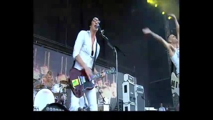 Placebo - Trigger Happy Hands (live)
