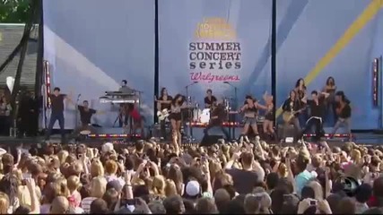 Miley Cyrus - Can t Be Tamed - Live On Gma 2010 Summer Concert 