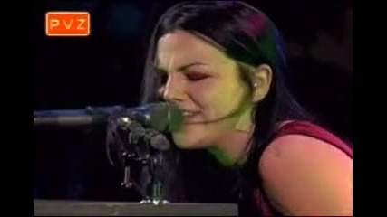 Korn - Thoughtless (covered by evanescence live at rock am rio '04)