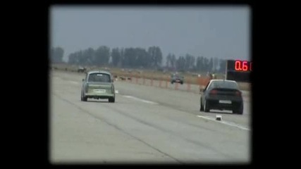 Trabant 1.4 Vs. Opel Tigra Drag Race [14 Mile]