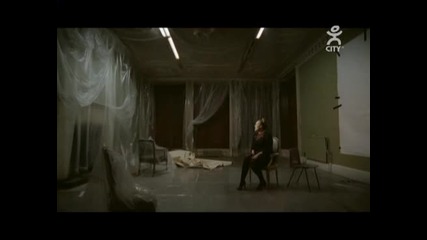 Adele- Rolling in the deep