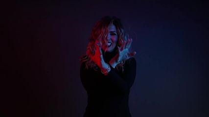 Noa feat. Lea Mijatovic - Pogled kao plamen Official Video
