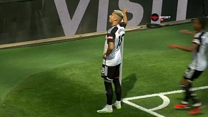 Фулъм изненада Арсенал още в самото начало
