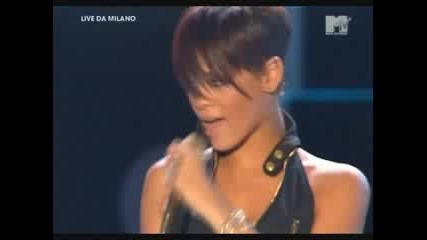Rihanna - Umbrella (live In Milan 2008)