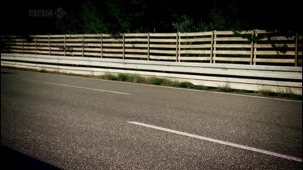Най - бързата кола в света Bugatti Veyron Supersport 
