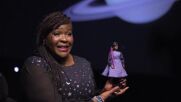 Международният ден на жената ще бъде отбелязан с чернокожа кукла Барби (ВИДЕО)