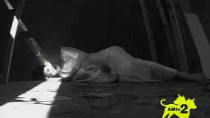 Florence and The Machine - Heavy In Your Arms - 2010 [ H Q ]