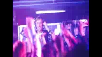 David Guetta feat Kid Cudi - Memories (official videoclip) 