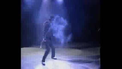 Michael Jackson - Smooth Criminal на живо 01.10.1992г. Букурещ (the Dangerous tour)