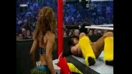Summerslam 2010 - Alicia Fox vs Melina ( Divas Championship) 
