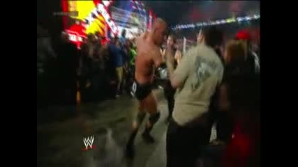 Evolution vs The Shield ( Сблъсъкът ) - Wwe Extreme Rules 2014 H