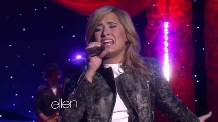 Demi Lovato Performs Heart Attack
