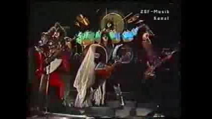 KISS - She`s So European