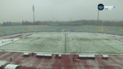 Сняг на парцали за Славия и Лудогорец