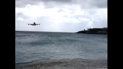 Супер рисковано кацане 