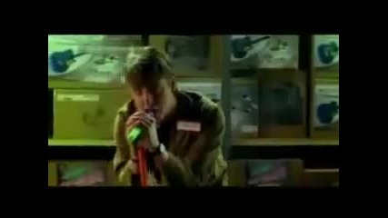 Kaiser Chiefs - Oh my God