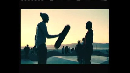 Travie Mccoy Feat. Bruno Mars - Billionaire .avi 