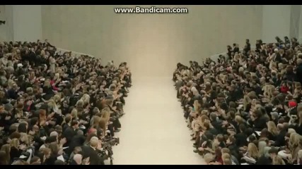 Fany , Yoona & Seohyun - ending @ 2012 F/w Burberry Prorsum Women's Collection Fashion Show London