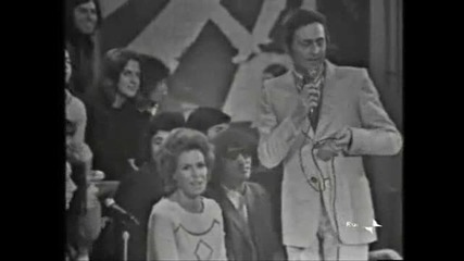 Marsha Hunt - Keep the Customer Satisfied