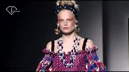 Fashion Trends Pleasant Sleeves - Spring Summer 2011 - fashiontv Ftv.com 
