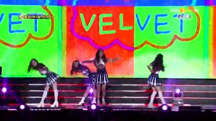 Red Velvet - Be Natural + Happiness @ Kbsjoy Seoul Music Awards 150122