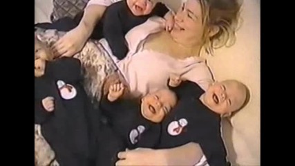 хиленето на 4 бебета на 1 майка 