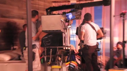 Rihanna - California King Bed - Behind the scenes