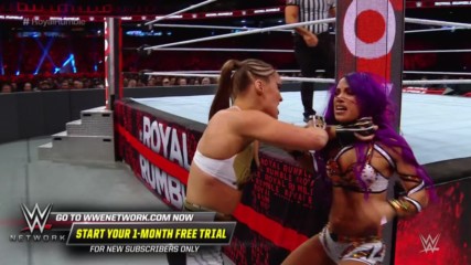 Ronda Rousey and Sasha Banks brawl on the outside in Raw Women's Title thriller: Royal Rumble 2019 (WWE Network Exclusiv