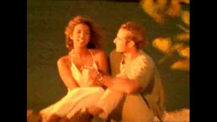Ricardo Arjona - Ella Y El