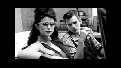 Н О В О! Selena Gomez & The Scene- When The Sun Goes Down