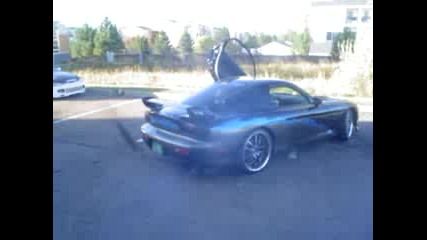 Mazda Rx-7 cathcing on fire