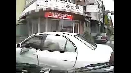 Лека катастрофа при невнимание