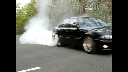Bmw e39 M5 Burnout